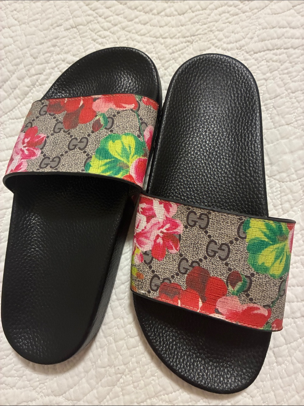 Gucci supreme Slides with Floral Monogram Strap 38